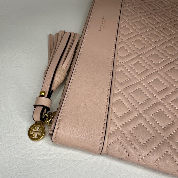 Tory Burch Fleming Medium Pouch - Picture 7 of 14